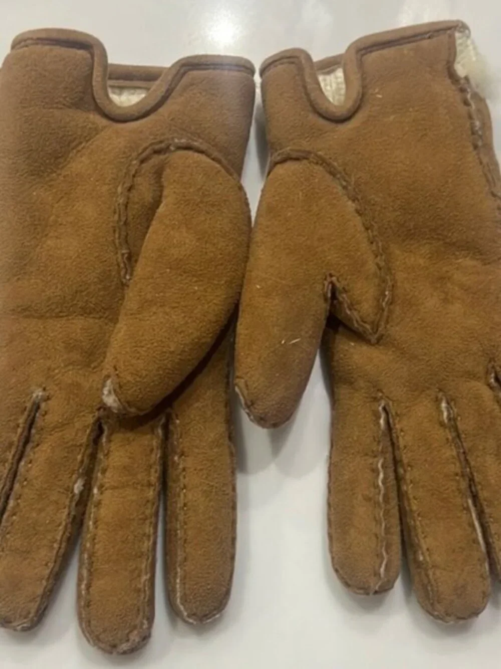 UGG Brown Suede Gloves with Shearling Lining